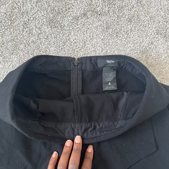 Stylish Black Skort - Picture 4 of 4